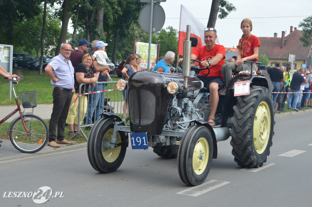 XIX Ogólnopolski Festiwal Starych Ciągników i Maszyn Rolniczych - drugi dzień