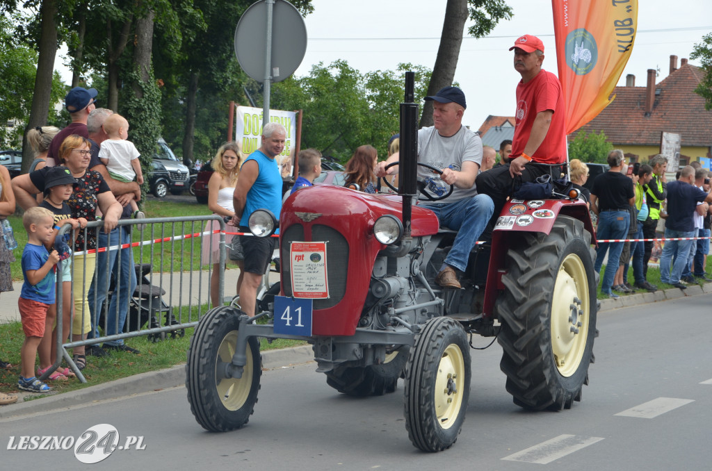 XIX Ogólnopolski Festiwal Starych Ciągników i Maszyn Rolniczych - drugi dzień