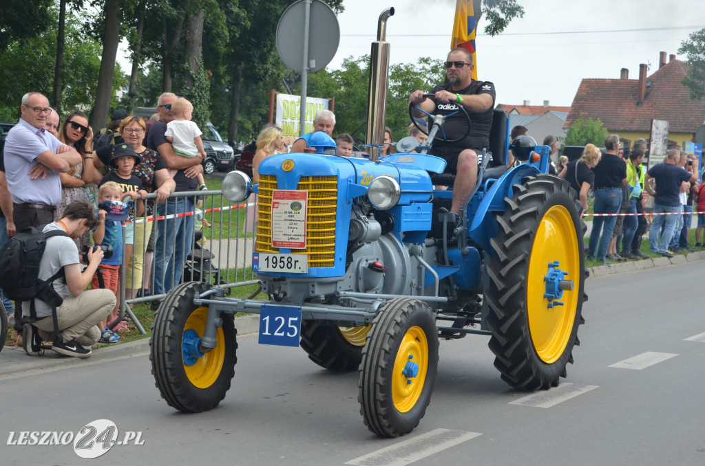 XIX Ogólnopolski Festiwal Starych Ciągników i Maszyn Rolniczych - drugi dzień
