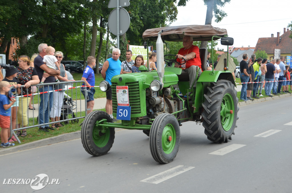 XIX Ogólnopolski Festiwal Starych Ciągników i Maszyn Rolniczych - drugi dzień