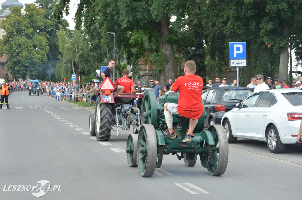 XIX Ogólnopolski Festiwal Starych Ciągników i Maszyn Rolniczych - drugi dzień
