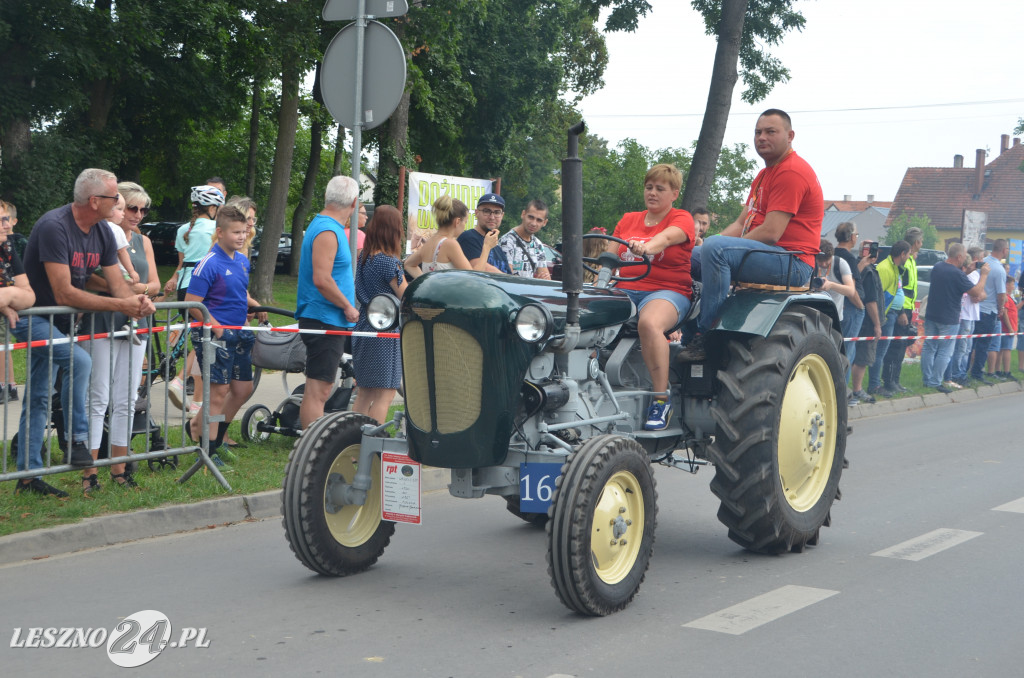 XIX Ogólnopolski Festiwal Starych Ciągników i Maszyn Rolniczych - drugi dzień
