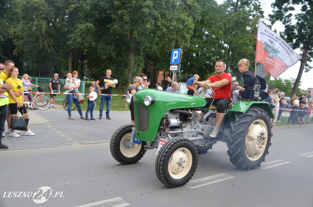 XIX Ogólnopolski Festiwal Starych Ciągników i Maszyn Rolniczych - drugi dzień