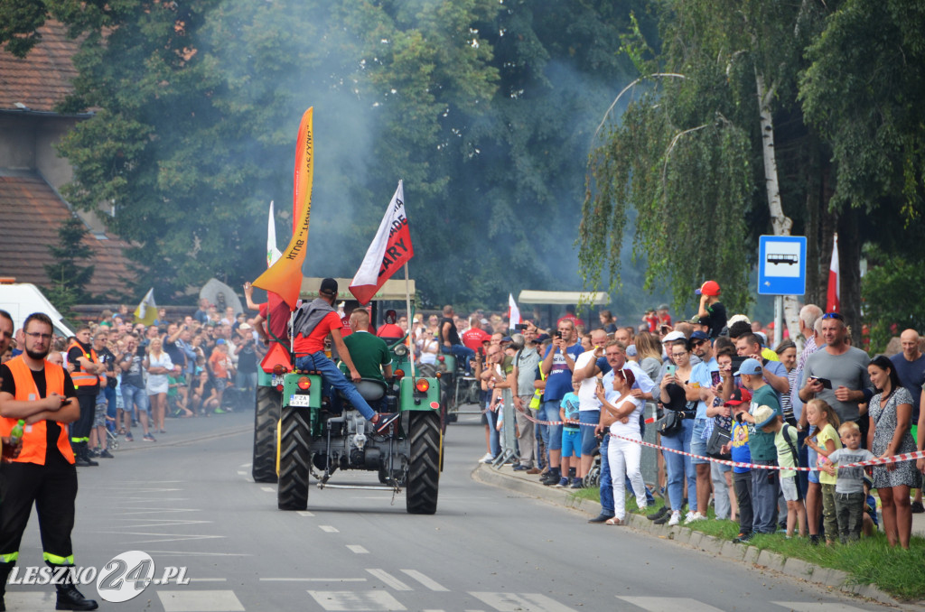XIX Ogólnopolski Festiwal Starych Ciągników i Maszyn Rolniczych - drugi dzień
