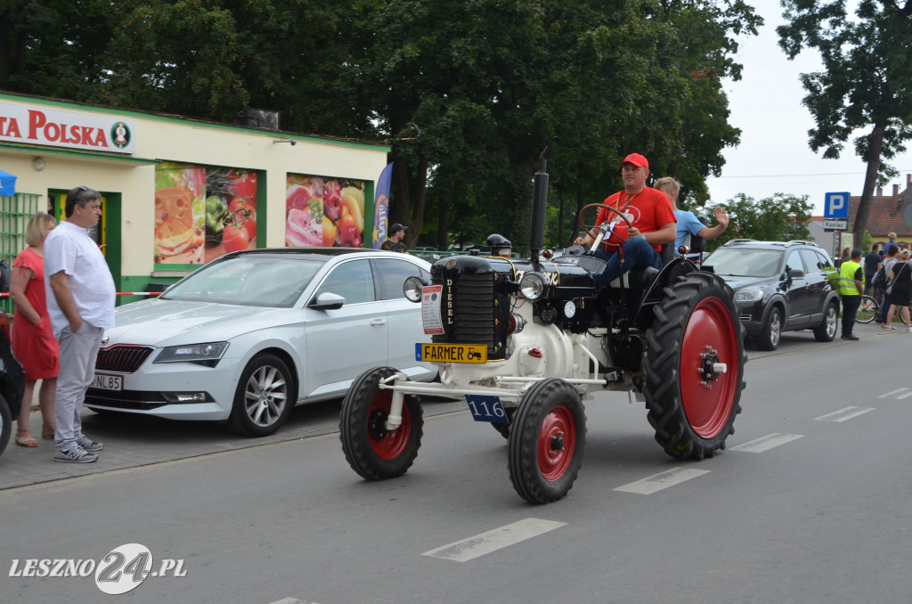XIX Ogólnopolski Festiwal Starych Ciągników i Maszyn Rolniczych - drugi dzień