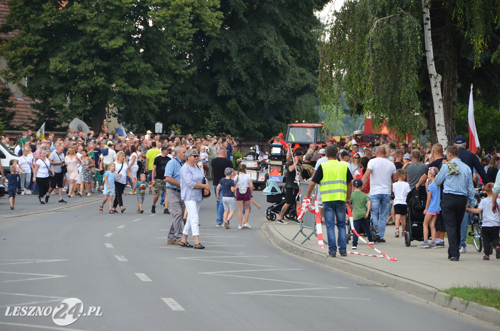 XIX Ogólnopolski Festiwal Starych Ciągników i Maszyn Rolniczych - drugi dzień