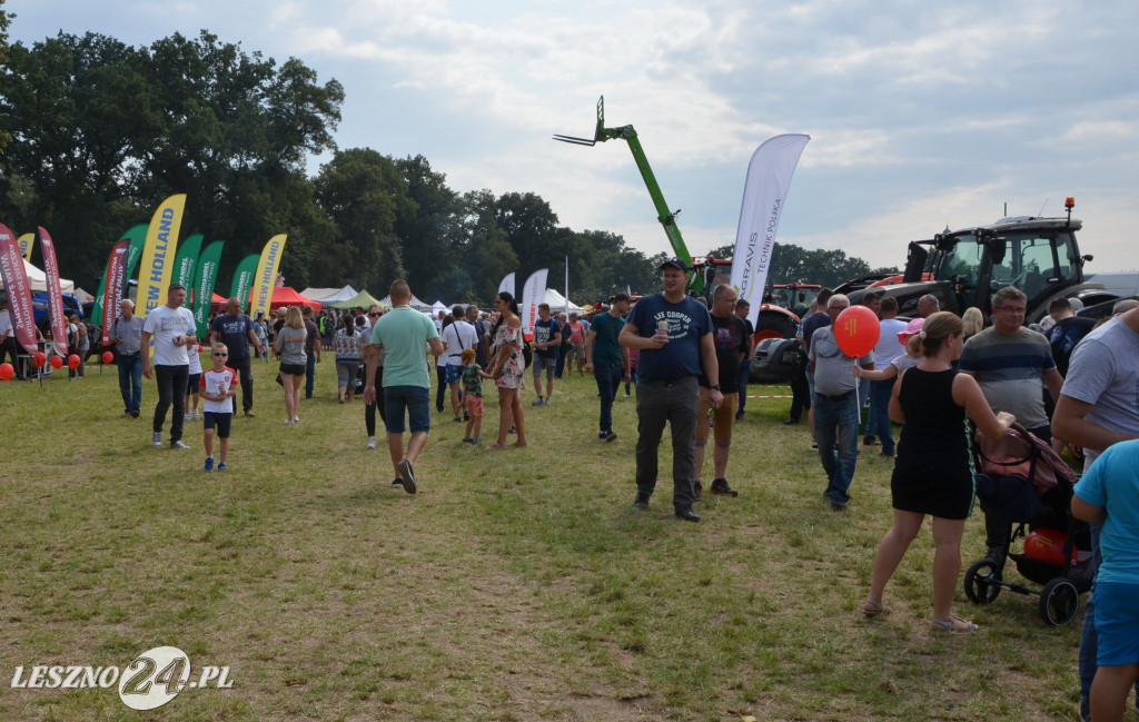 XIX Ogólnopolski Festiwal Starych Ciągników i Maszyn Rolniczych - drugi dzień