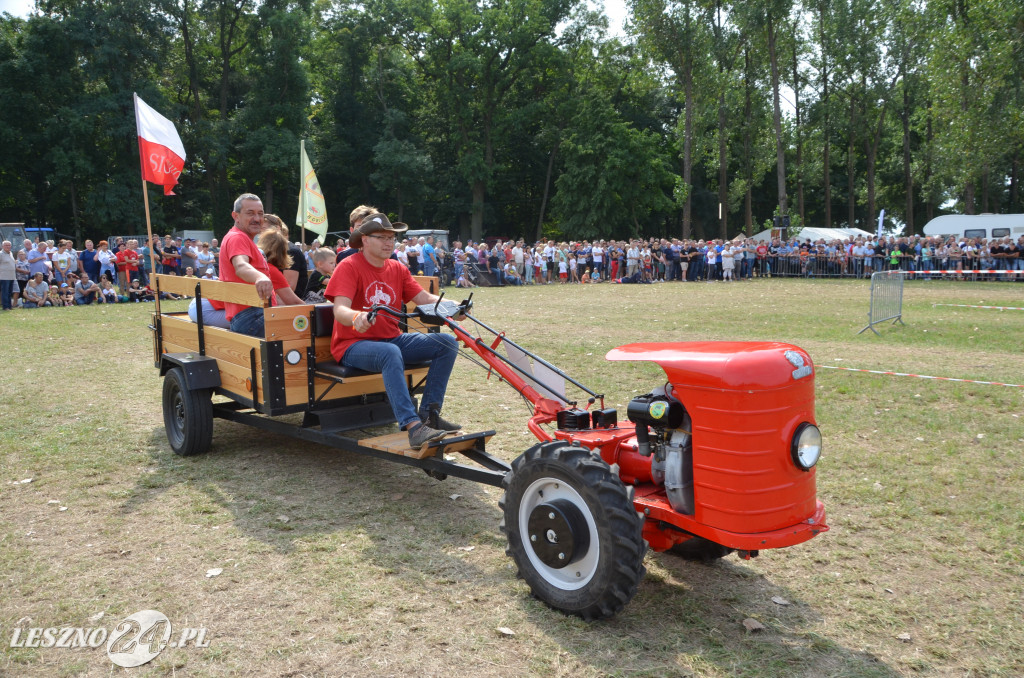 XIX Ogólnopolski Festiwal Starych Ciągników i Maszyn Rolniczych - drugi dzień