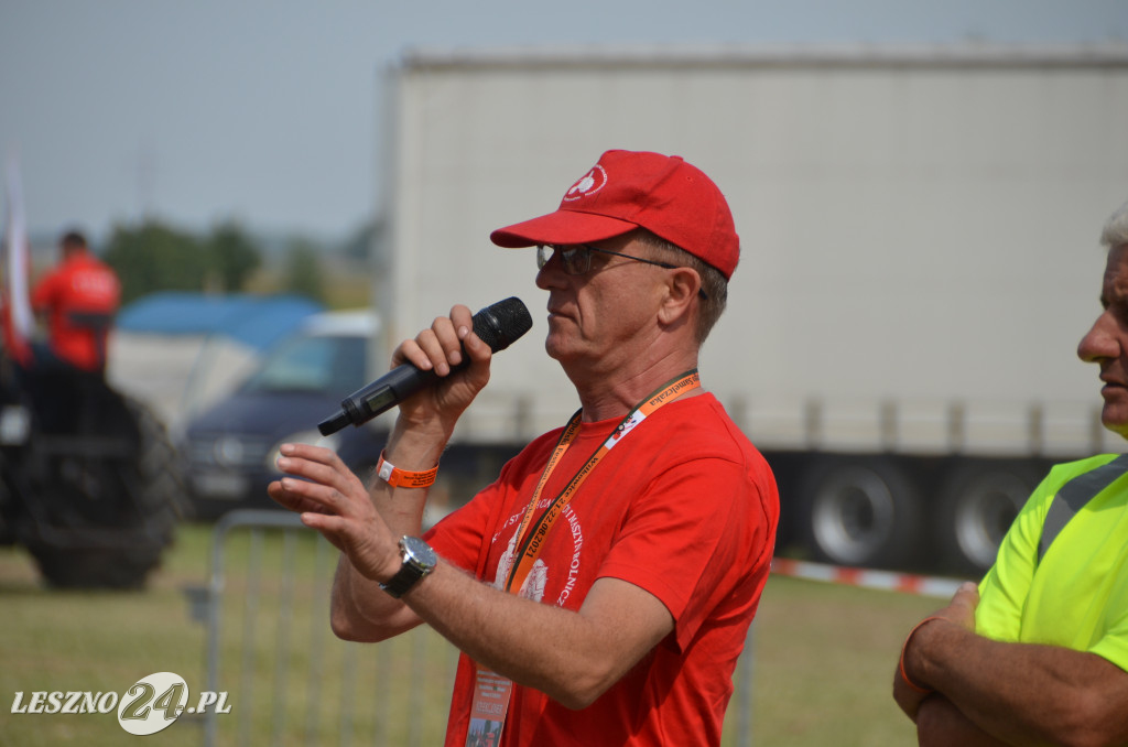 XIX Ogólnopolski Festiwal Starych Ciągników i Maszyn Rolniczych - drugi dzień