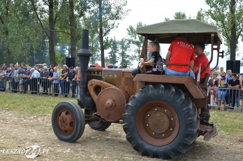 XIX Ogólnopolski Festiwal Starych Ciągników i Maszyn Rolniczych - drugi dzień