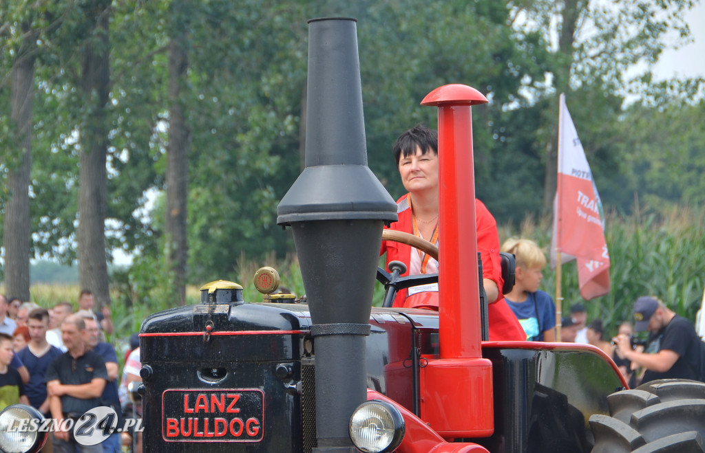 XIX Ogólnopolski Festiwal Starych Ciągników i Maszyn Rolniczych - drugi dzień