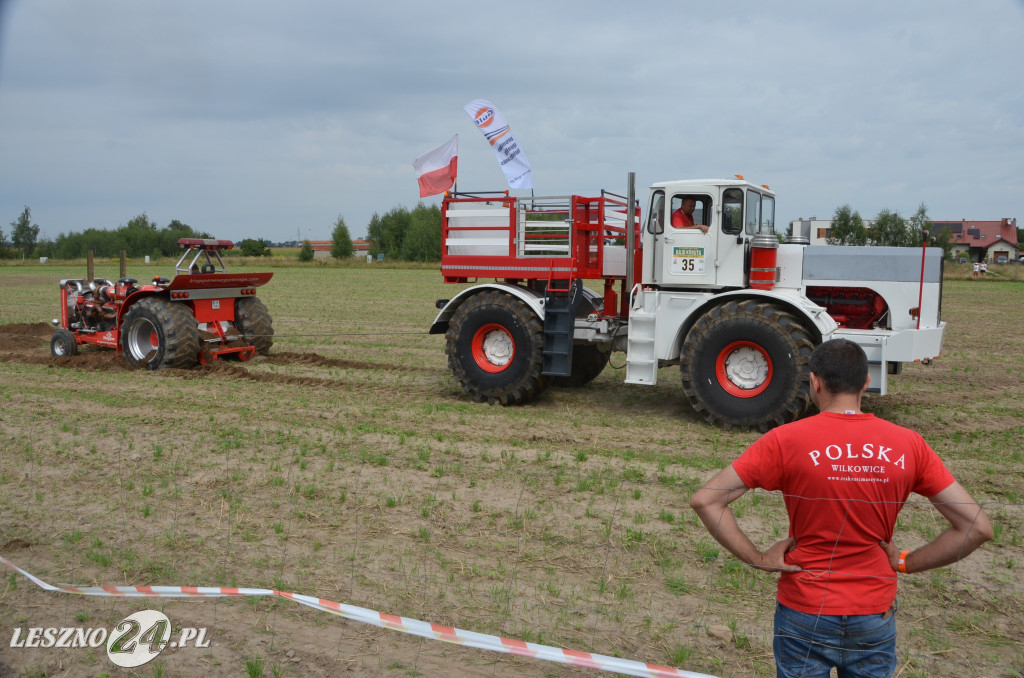 XIX Ogólnopolski Festiwal Starych Ciągników i Maszyn Rolniczych - drugi dzień