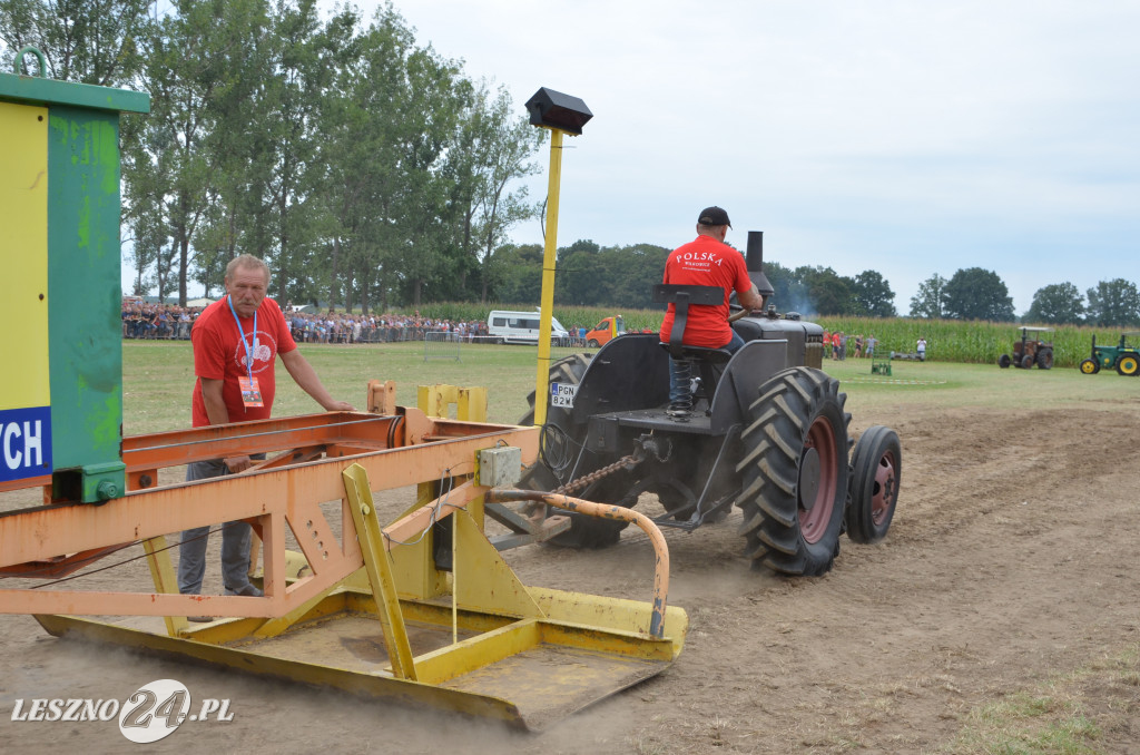 XIX Ogólnopolski Festiwal Starych Ciągników i Maszyn Rolniczych - drugi dzień