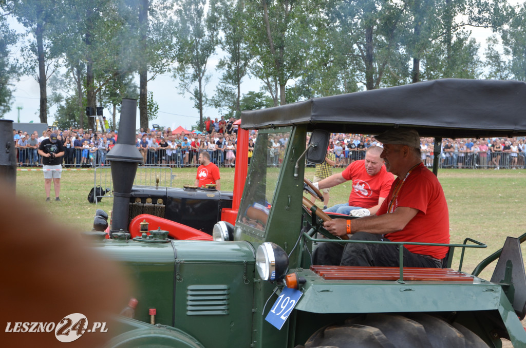 XIX Ogólnopolski Festiwal Starych Ciągników i Maszyn Rolniczych - drugi dzień
