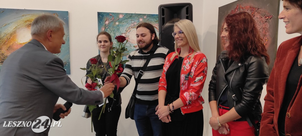 Pokaż się artysto
