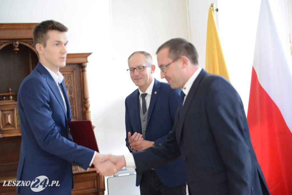 Najlepsi uczniowie nagrodzeni