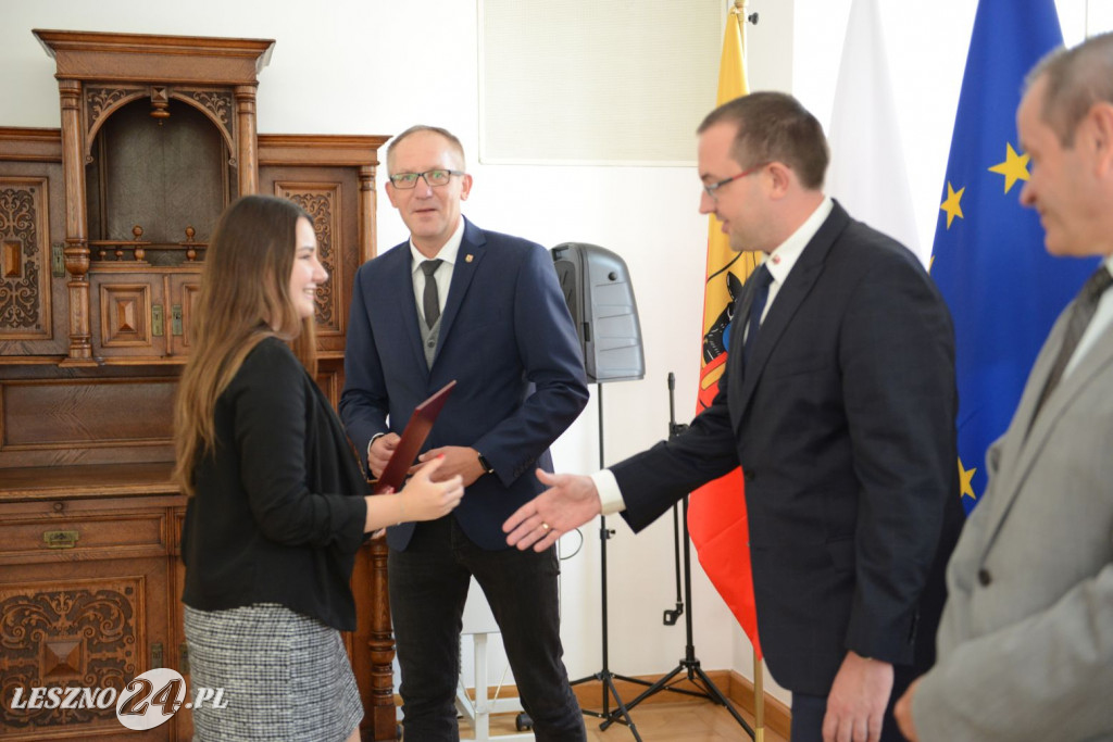 Najlepsi uczniowie nagrodzeni