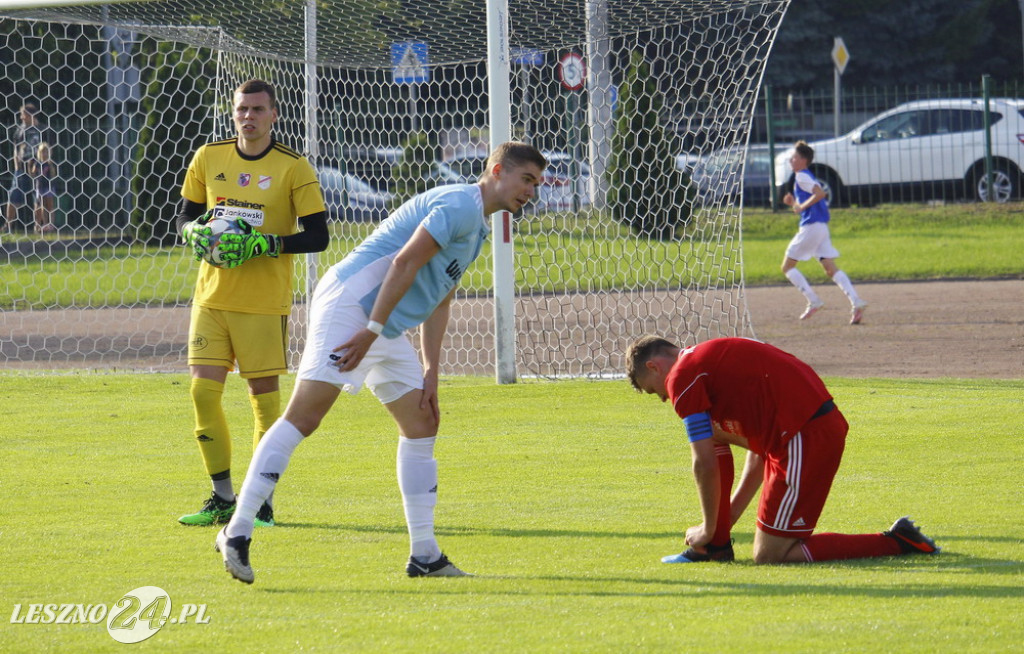 W piłkarskim derby Polonia lepsza od Rawii