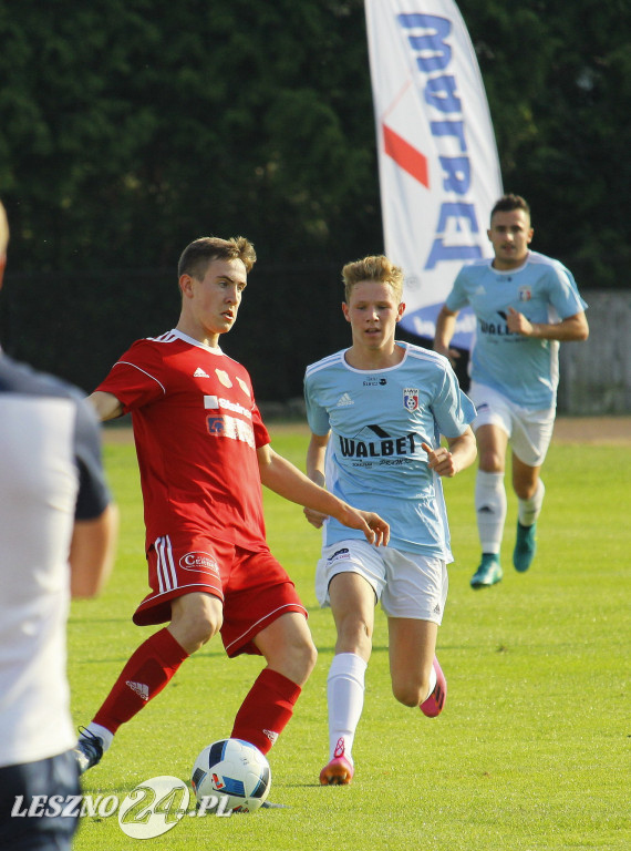 W piłkarskim derby Polonia lepsza od Rawii