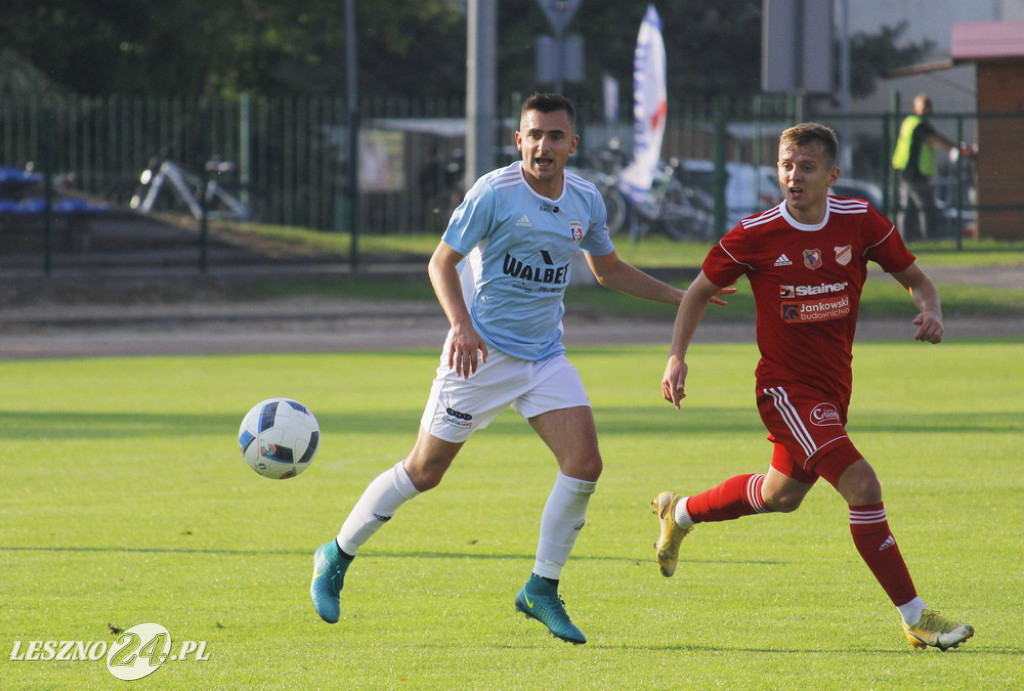 W piłkarskim derby Polonia lepsza od Rawii