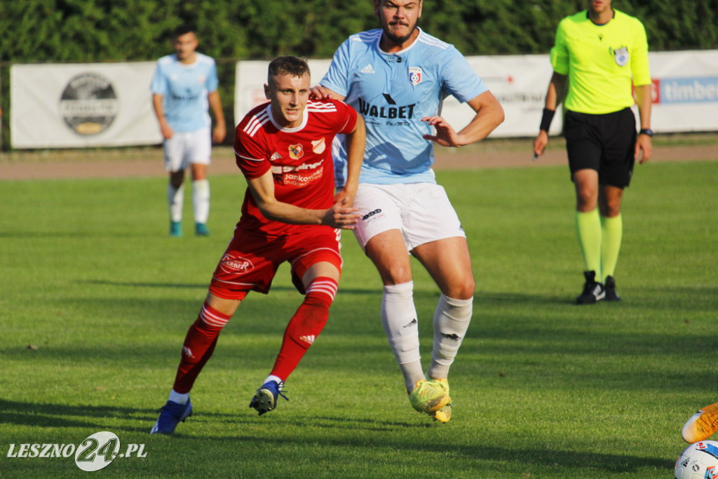 W piłkarskim derby Polonia lepsza od Rawii