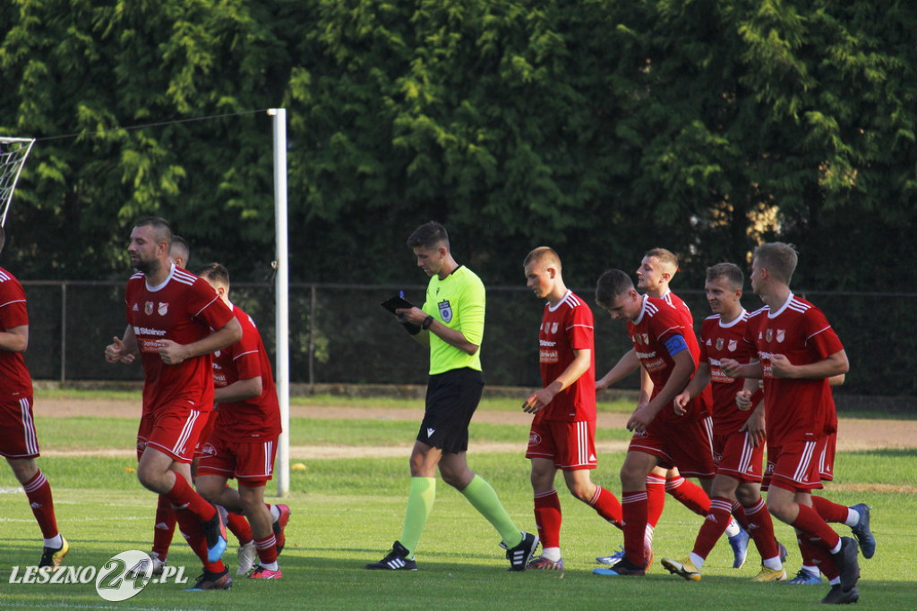 W piłkarskim derby Polonia lepsza od Rawii