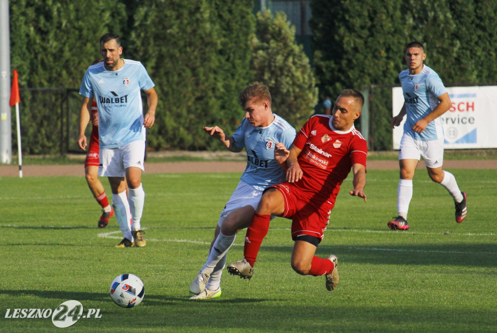 W piłkarskim derby Polonia lepsza od Rawii