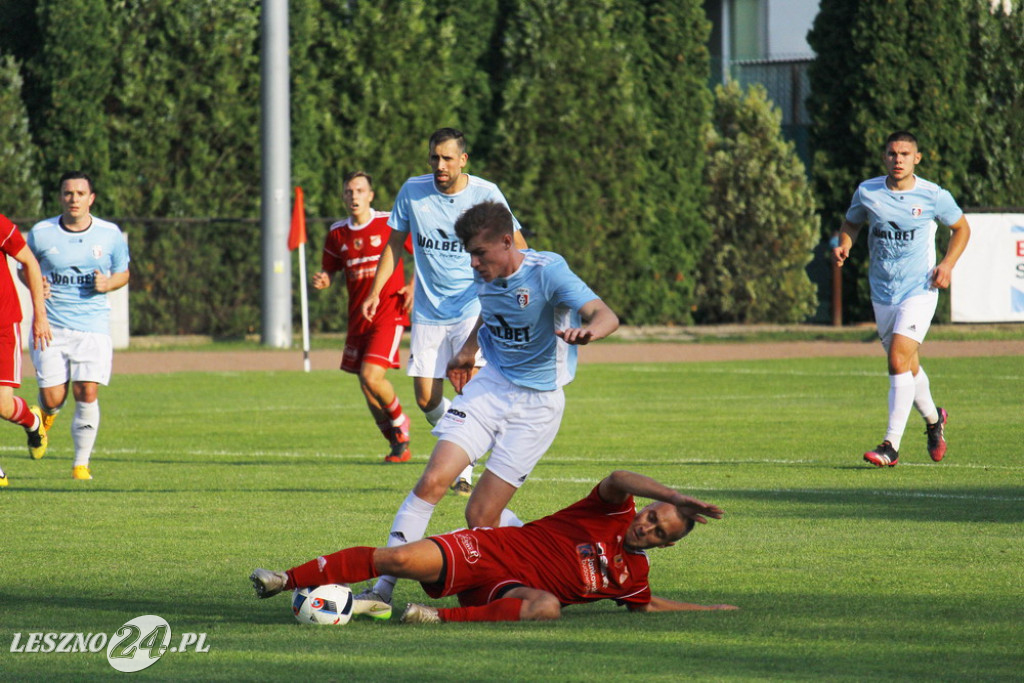 W piłkarskim derby Polonia lepsza od Rawii