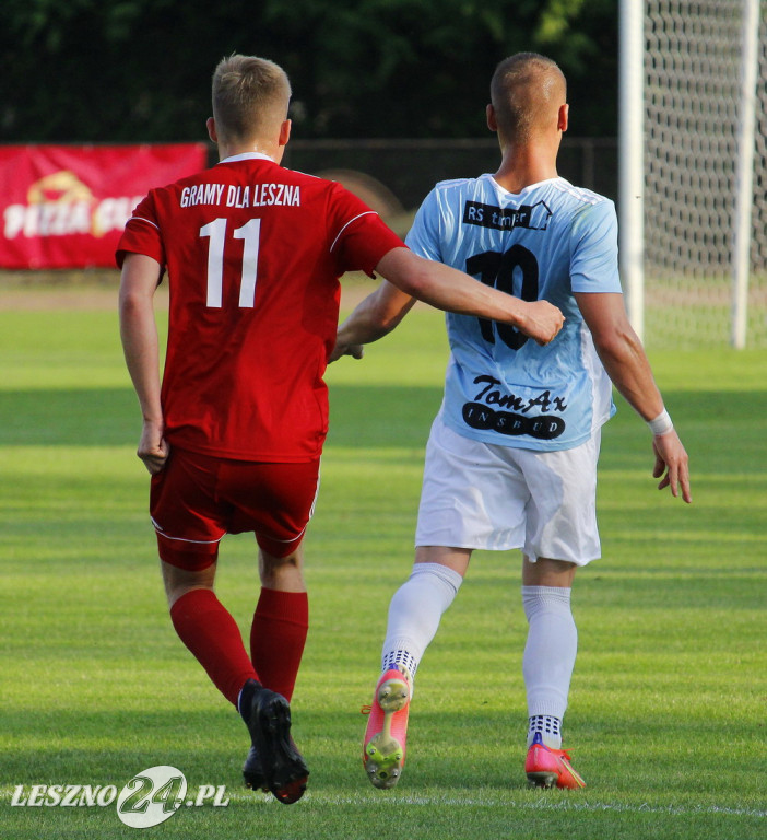 W piłkarskim derby Polonia lepsza od Rawii