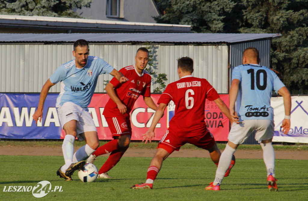 W piłkarskim derby Polonia lepsza od Rawii