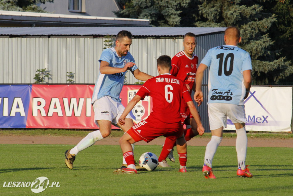W piłkarskim derby Polonia lepsza od Rawii