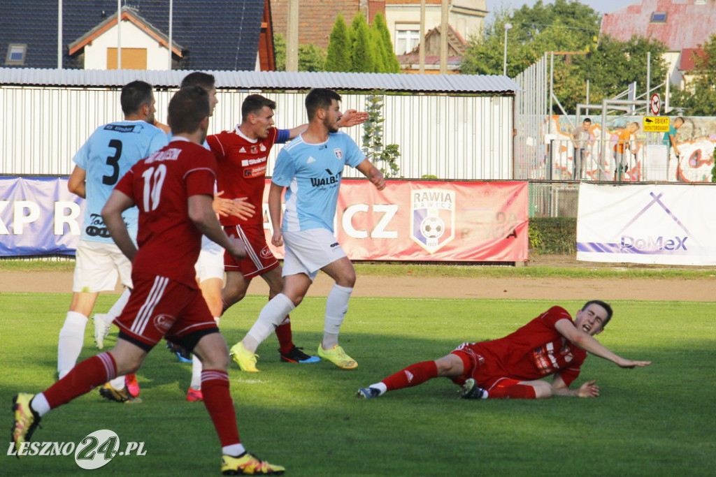 W piłkarskim derby Polonia lepsza od Rawii