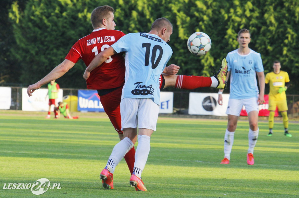 W piłkarskim derby Polonia lepsza od Rawii