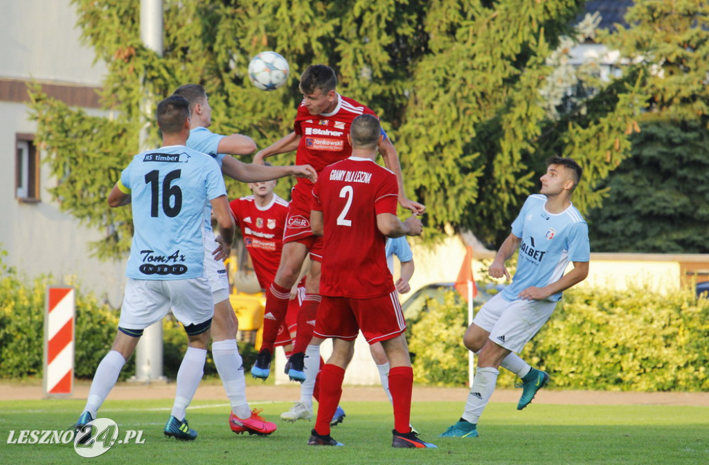 W piłkarskim derby Polonia lepsza od Rawii