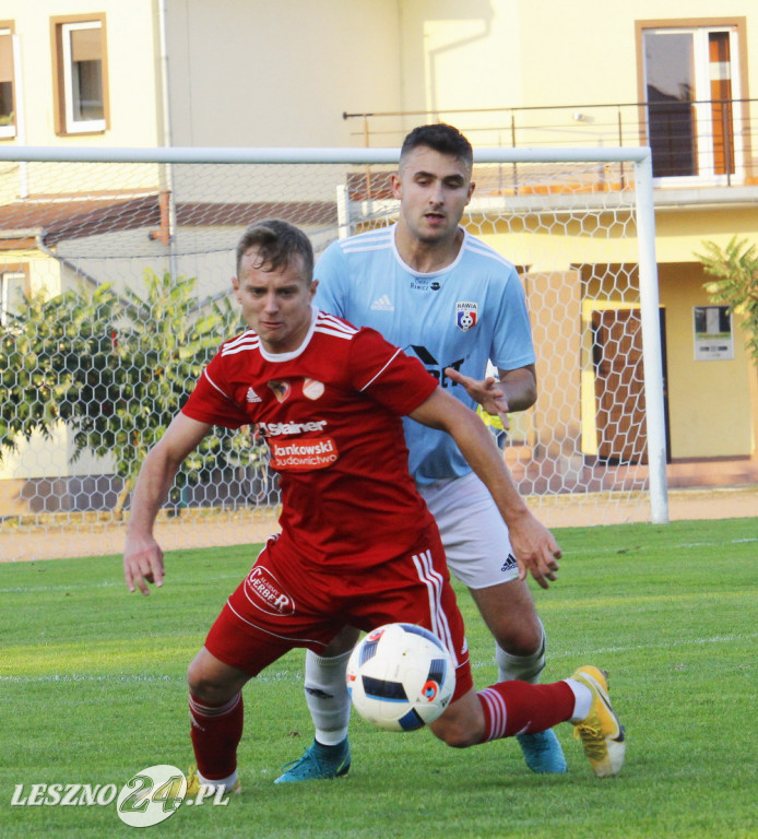 W piłkarskim derby Polonia lepsza od Rawii