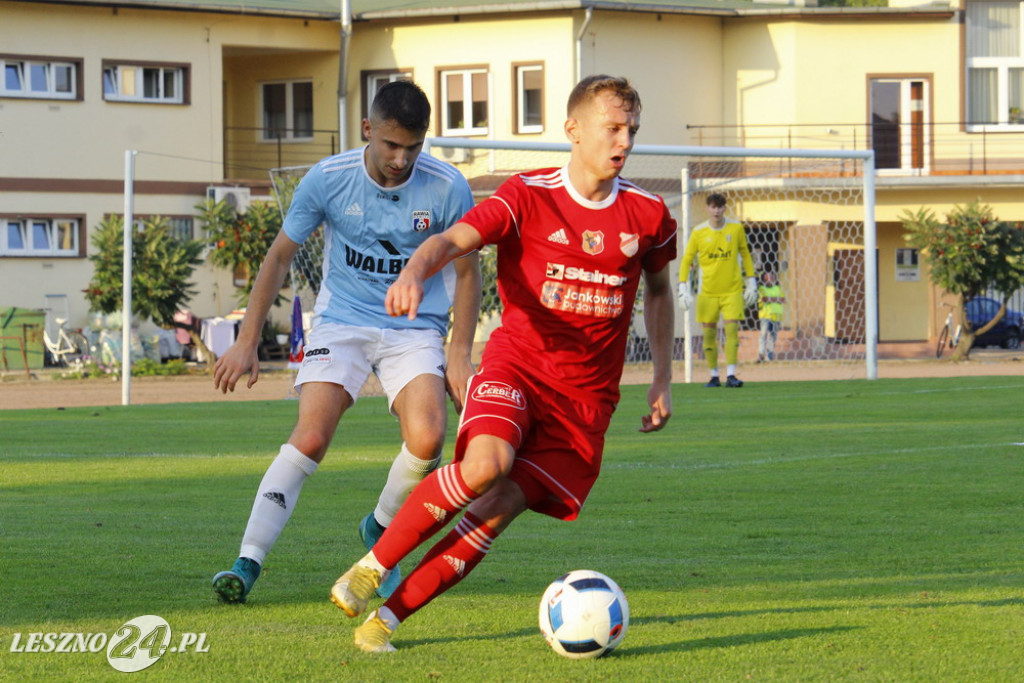 W piłkarskim derby Polonia lepsza od Rawii