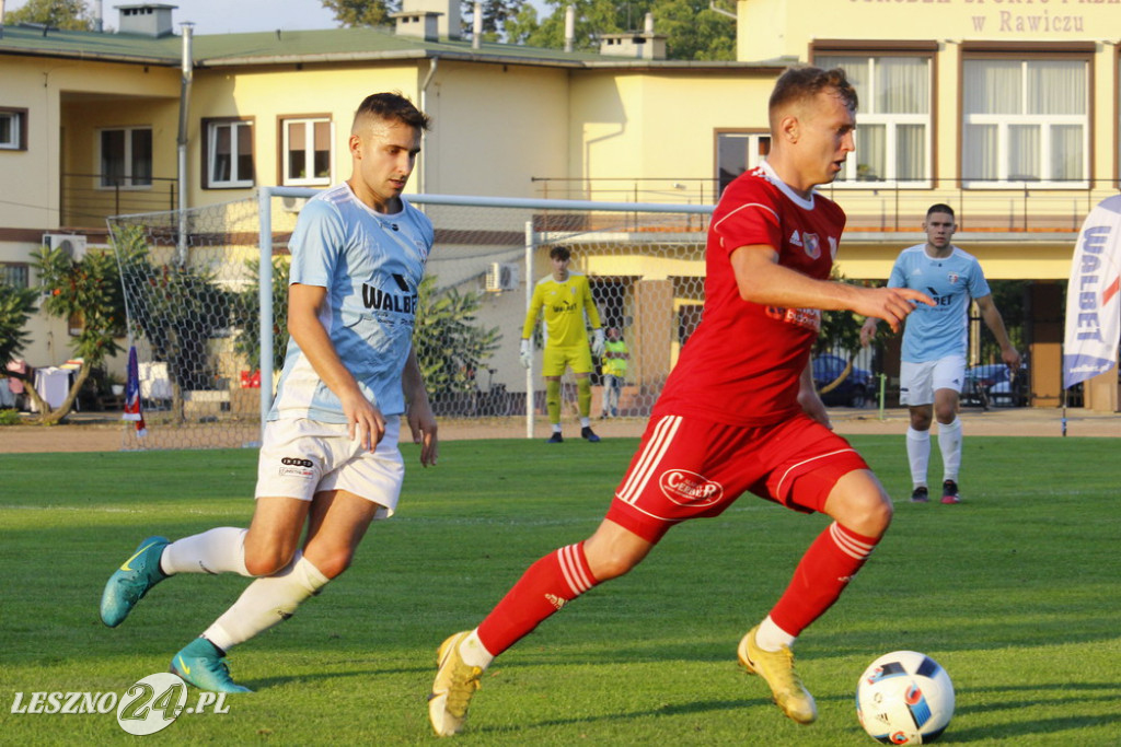 W piłkarskim derby Polonia lepsza od Rawii
