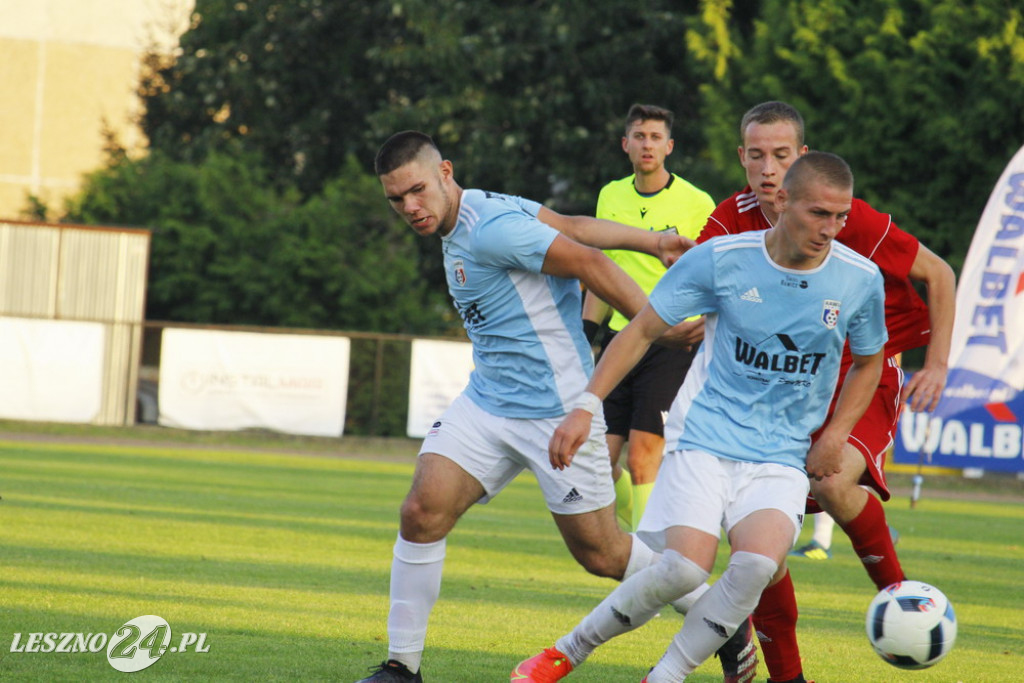 W piłkarskim derby Polonia lepsza od Rawii