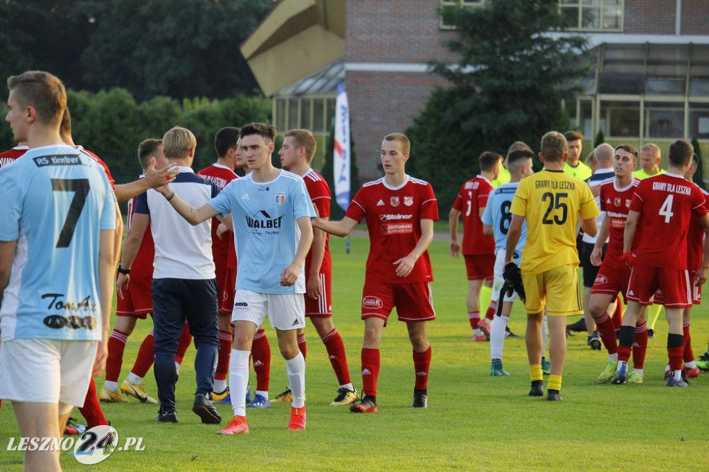 W piłkarskim derby Polonia lepsza od Rawii