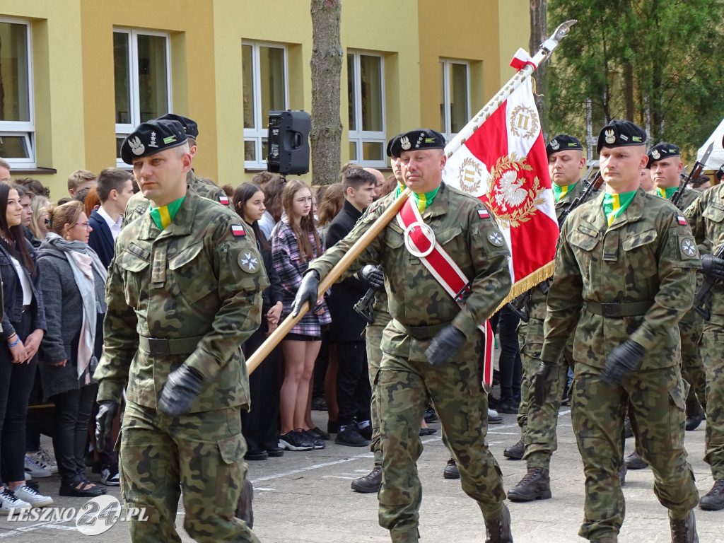 Nadanie imienia szkole we Włoszakowicach