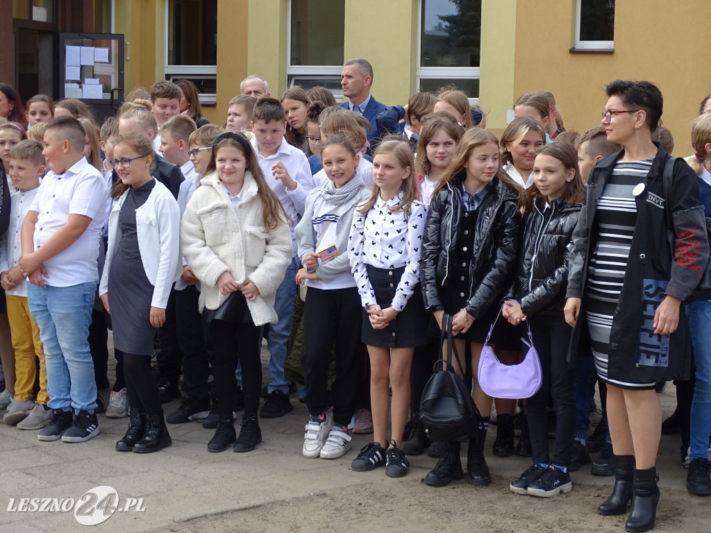 Nadanie imienia szkole we Włoszakowicach