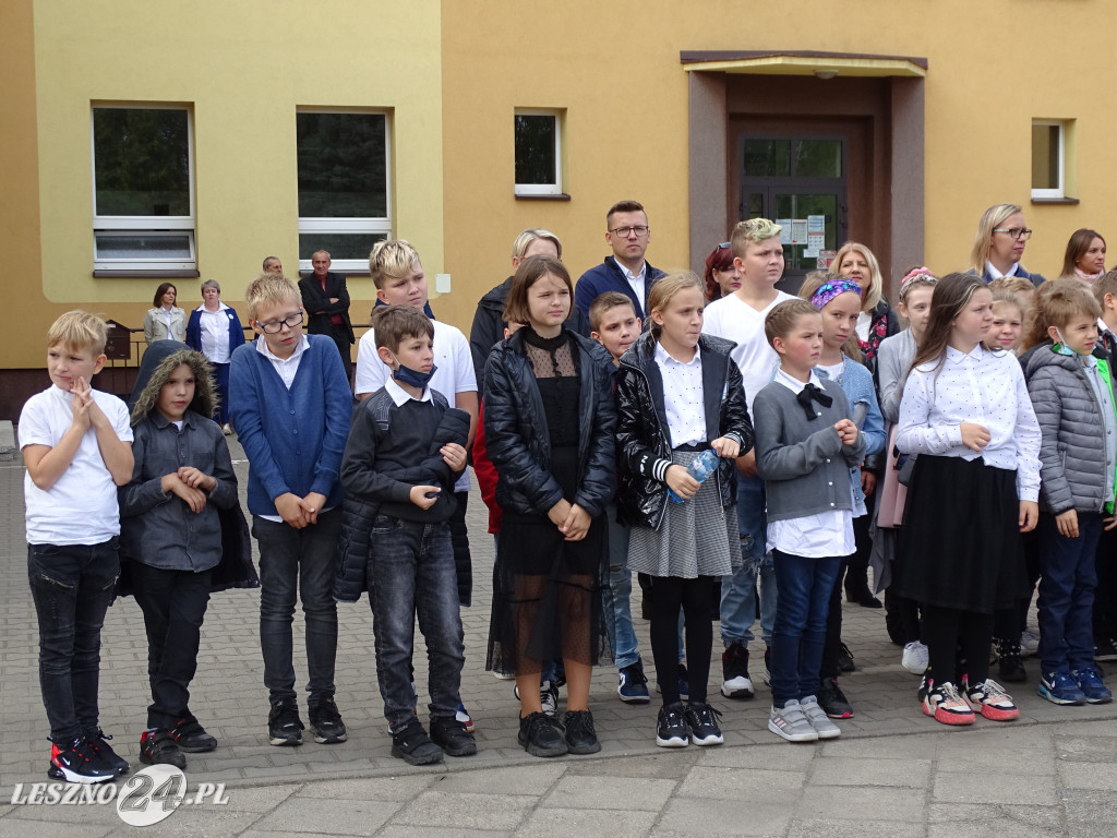 Nadanie imienia szkole we Włoszakowicach