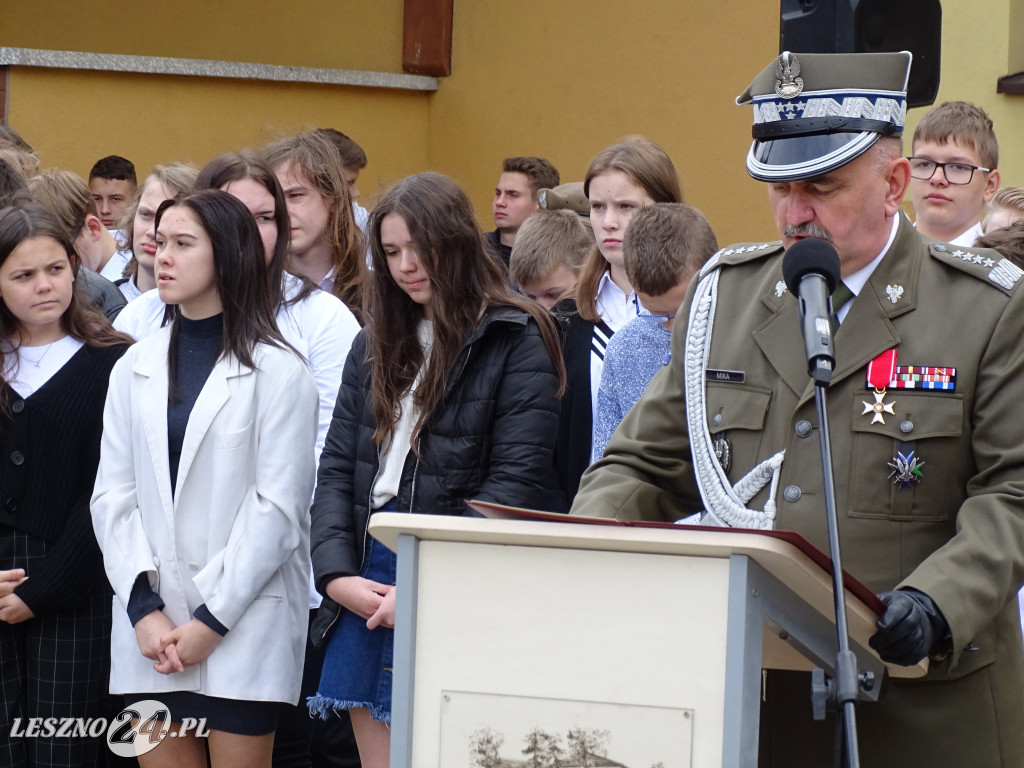 Nadanie imienia szkole we Włoszakowicach
