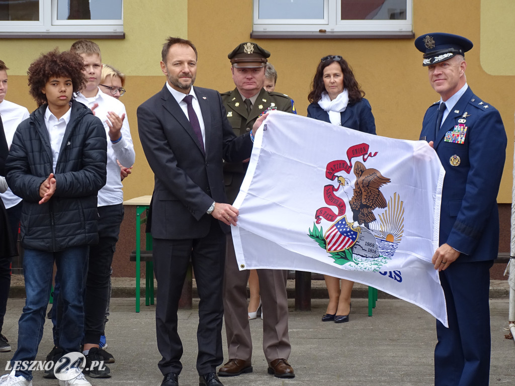 Nadanie imienia szkole we Włoszakowicach