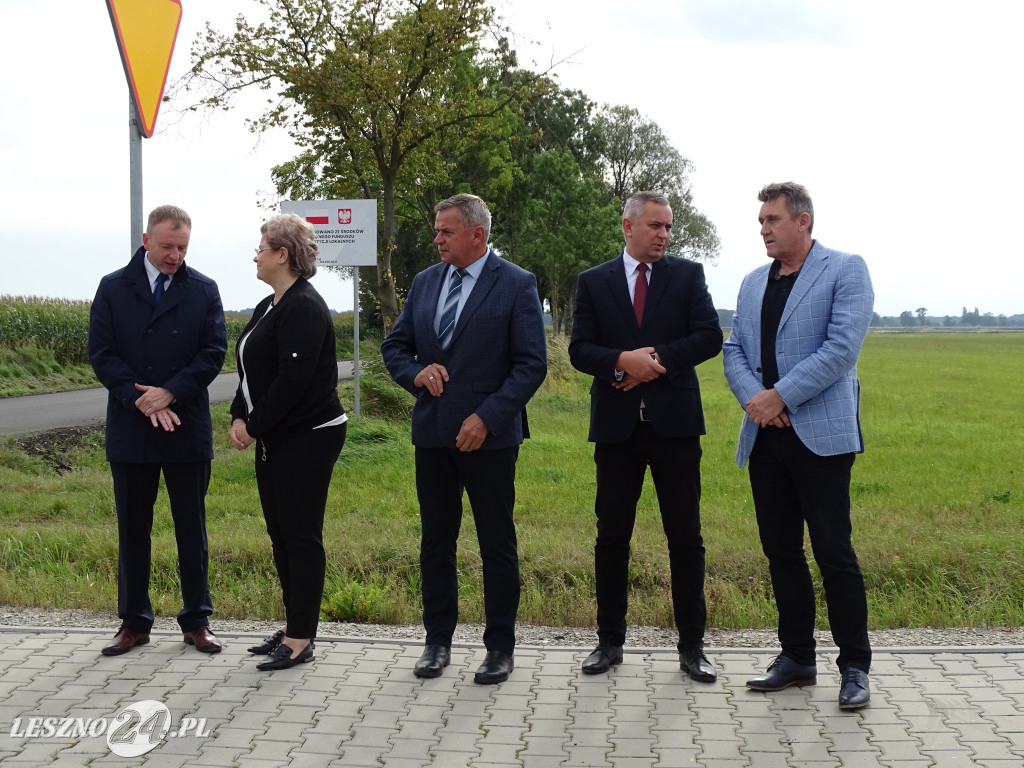 Otwarcie dwóch dróg w powiecie leszczyńskim