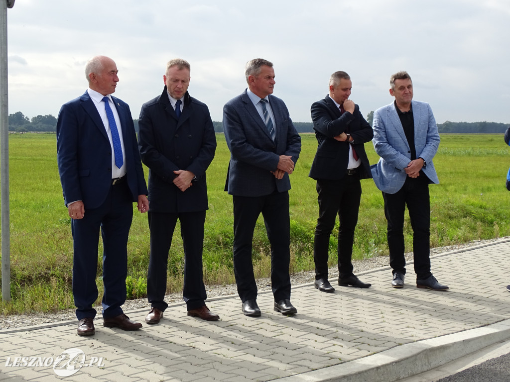 Otwarcie dwóch dróg w powiecie leszczyńskim