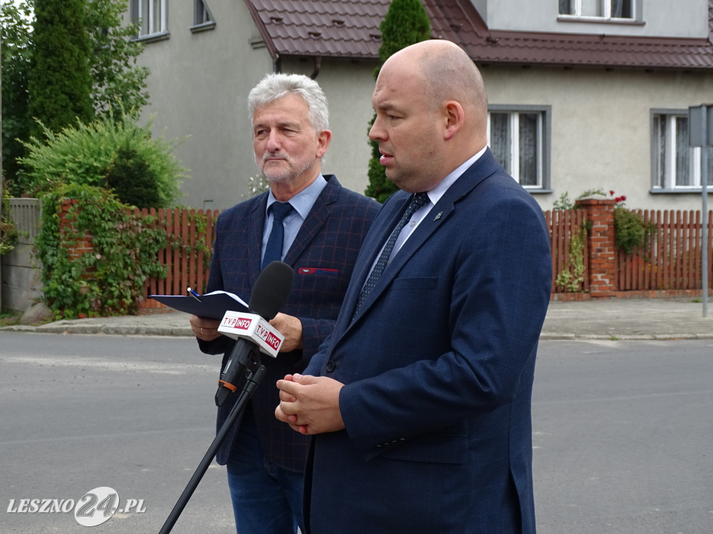 Otwarcie dwóch dróg w powiecie leszczyńskim