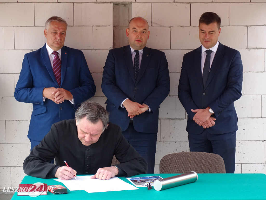 Akt erekcyjny hali sportowej w Wilkowicach