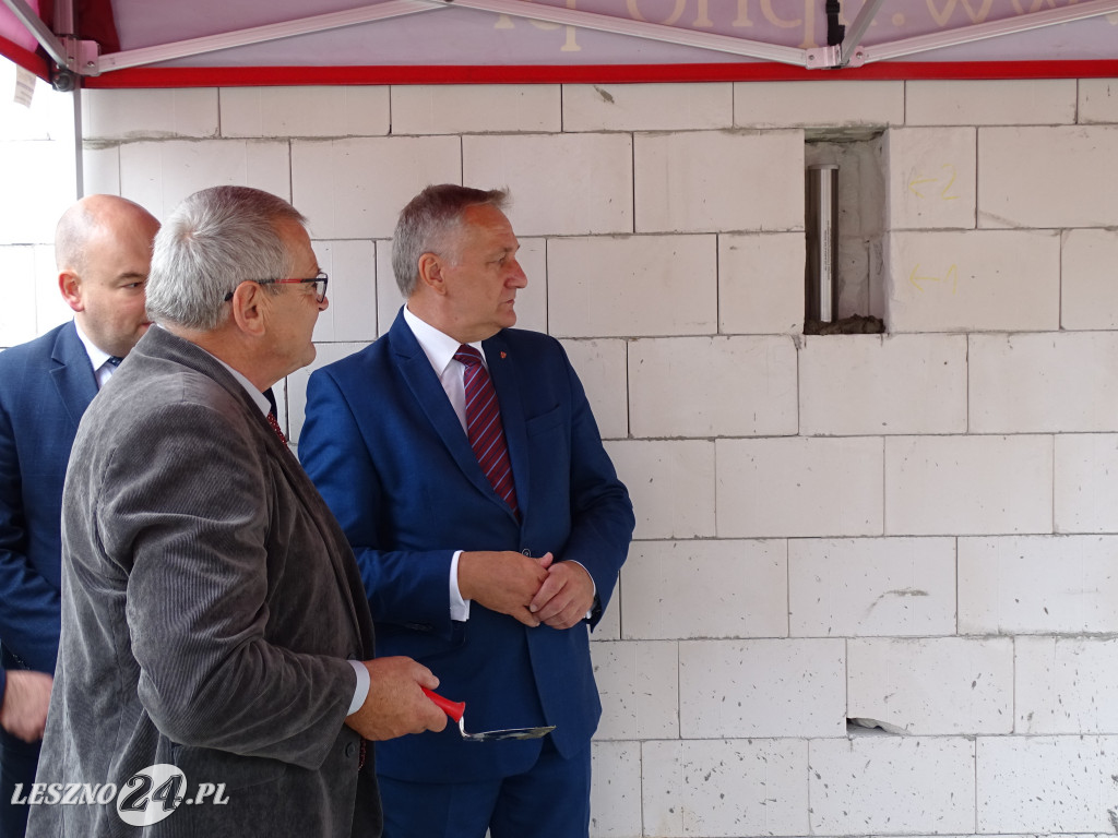 Akt erekcyjny hali sportowej w Wilkowicach