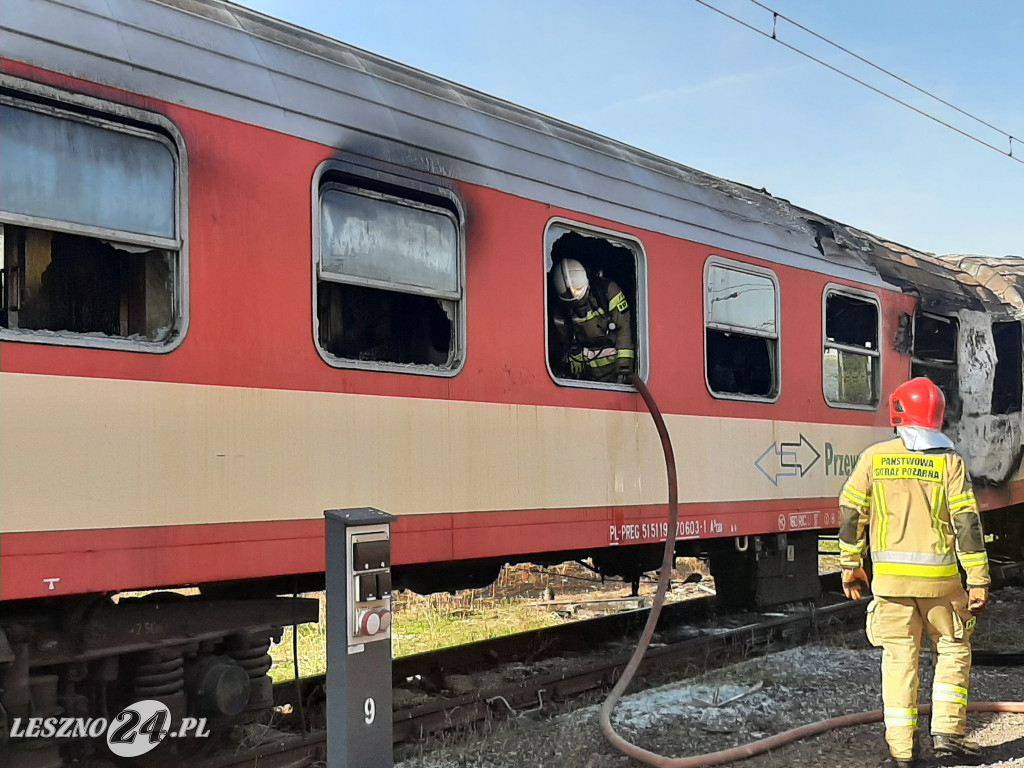 Pożar wagonu kolejowego w Lesznie